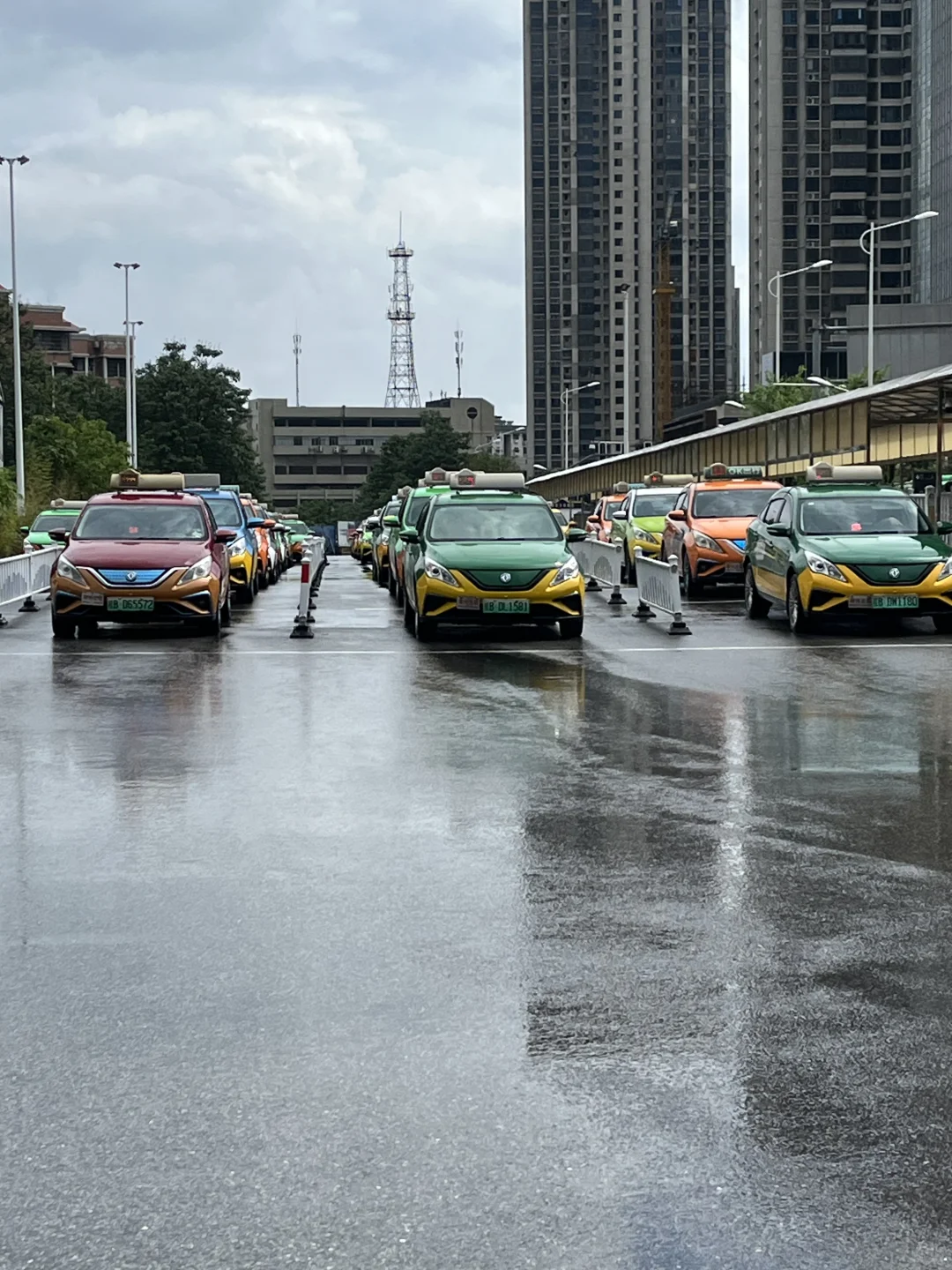 柳州，除了吃的，其他都还行😭😭😭