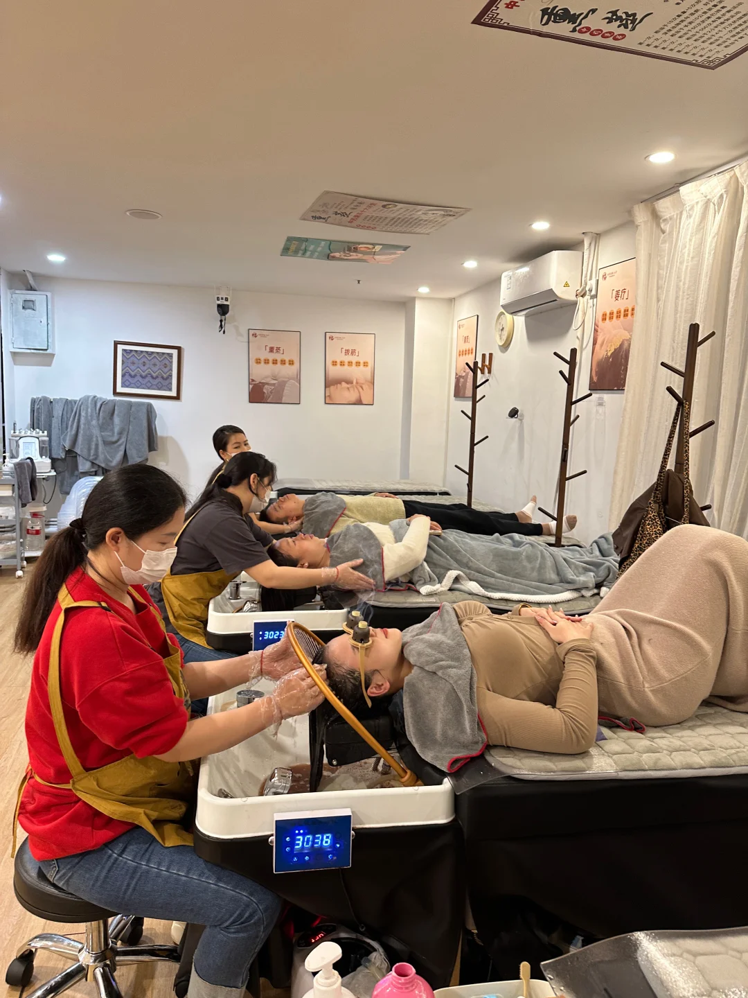 巨巨巨离谱！柳州旅游第一件事居然是洗头…