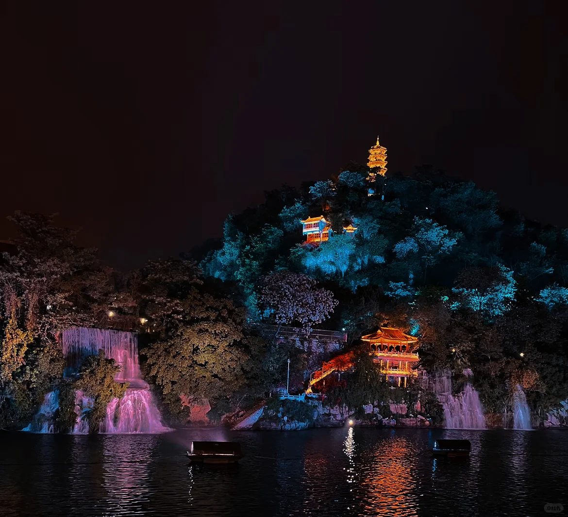 📍𝙇𝙞𝙪𝙕𝙝𝙤𝙪 柳州旅游发朋友圈文案