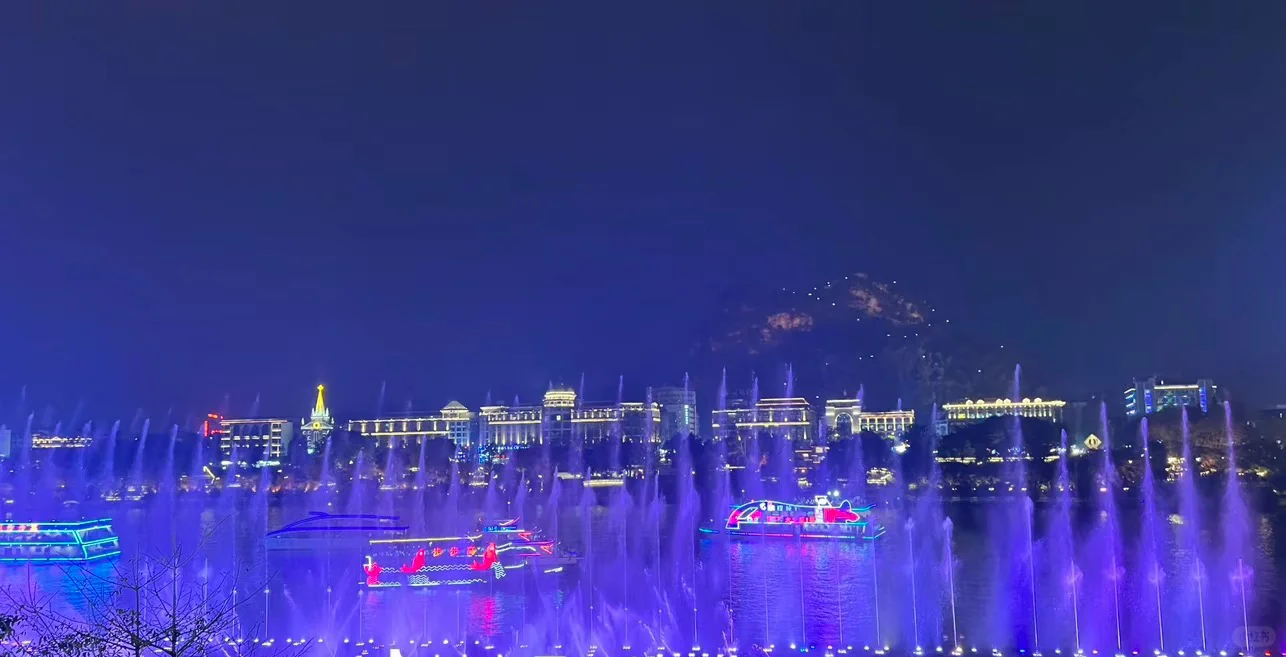 📍𝙇𝙞𝙪𝙕𝙝𝙤𝙪 柳州旅游发朋友圈文案