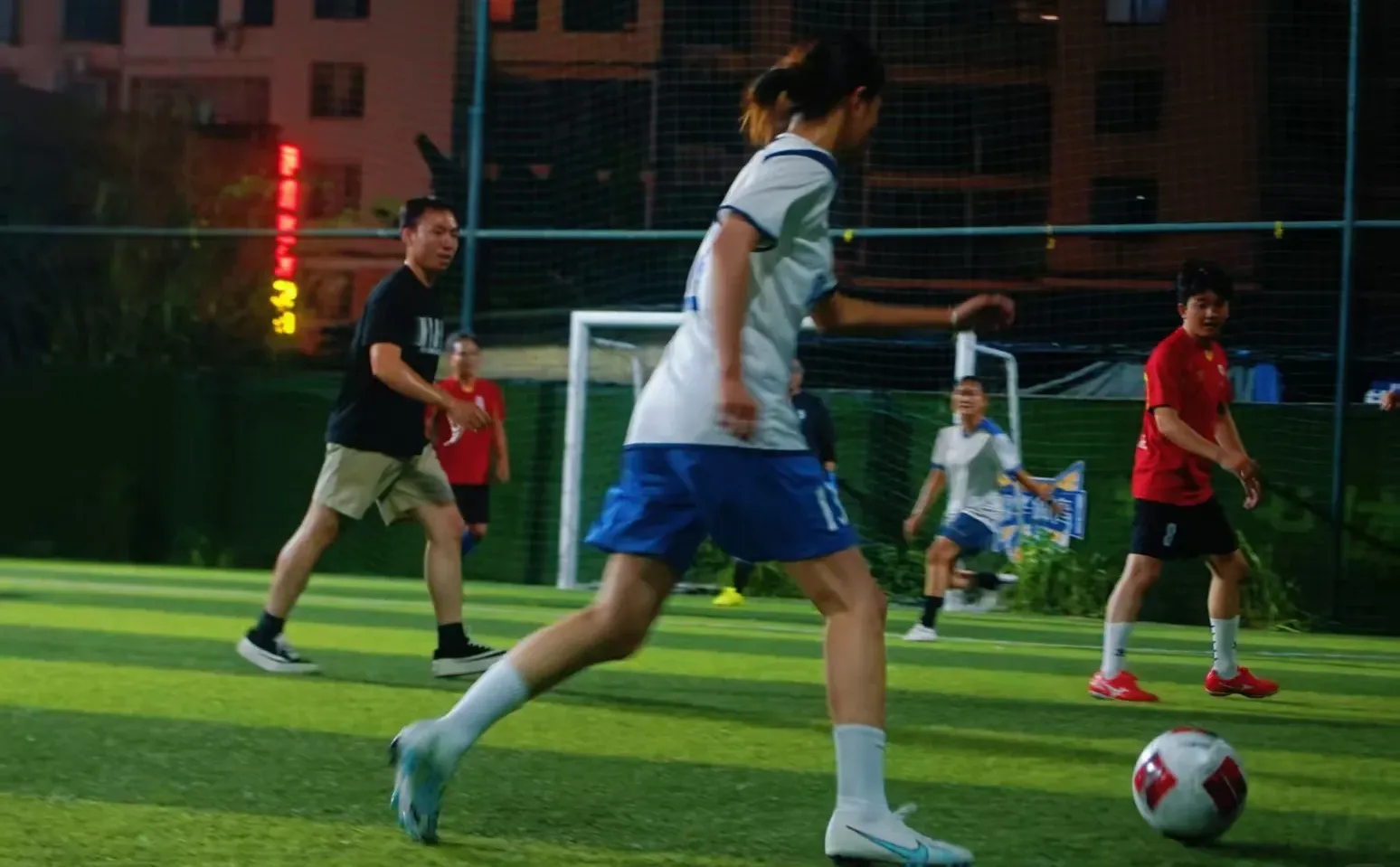 野生球队 | 防城港女子足球俱乐部