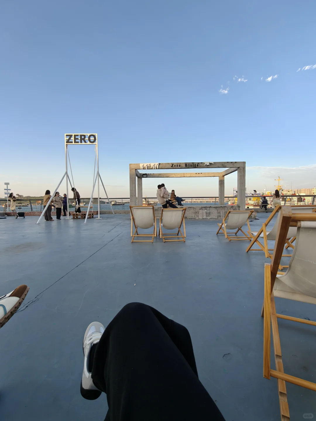 🌊 防城港的海风与灯塔