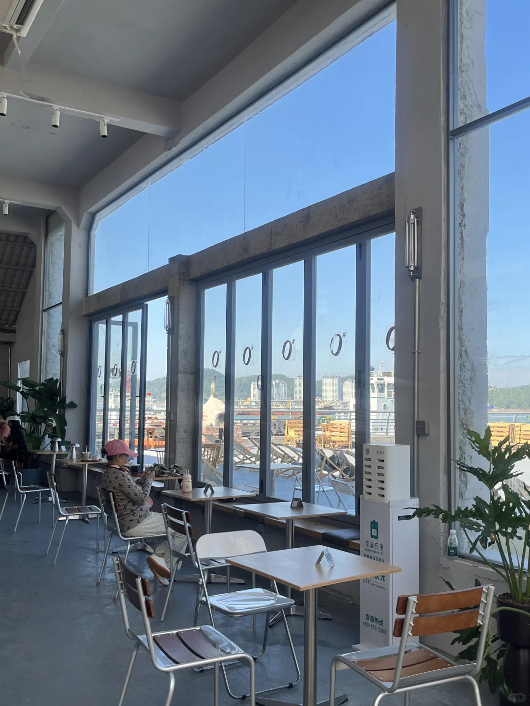 chill，这居然在防城港！！🚢