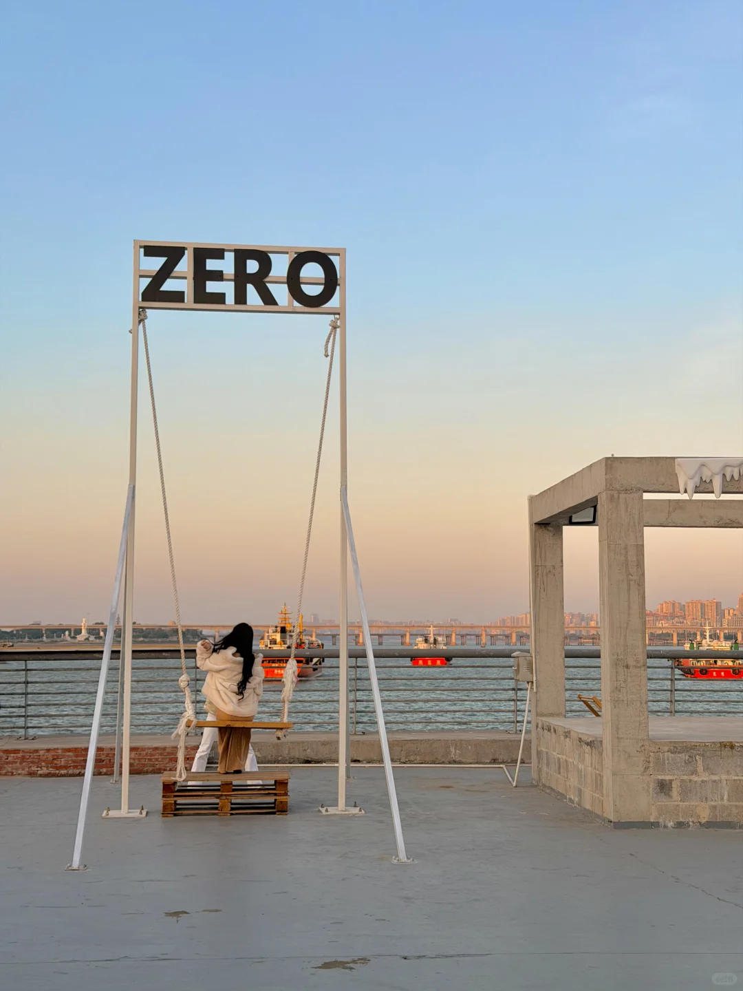 防城港！可以看海的咖啡店☕️