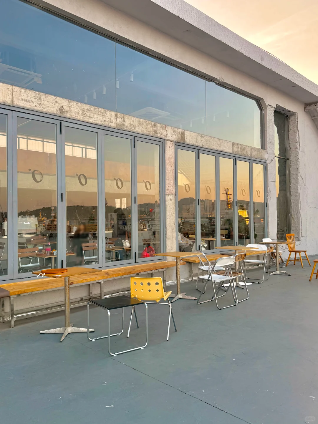 防城港！可以看海的咖啡店☕️