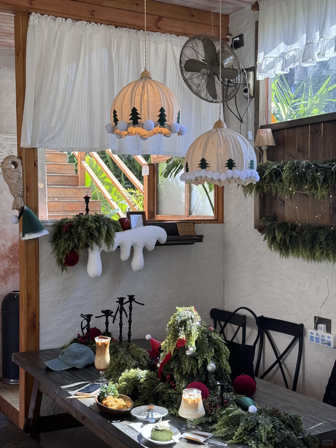 柳州圣诞氛围感拍照的小店可以来这里！