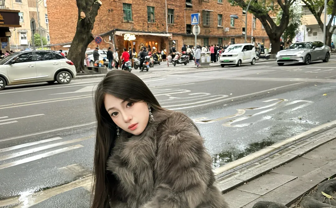 柳州的三中路给人一种回忆感太强了📸🌨️