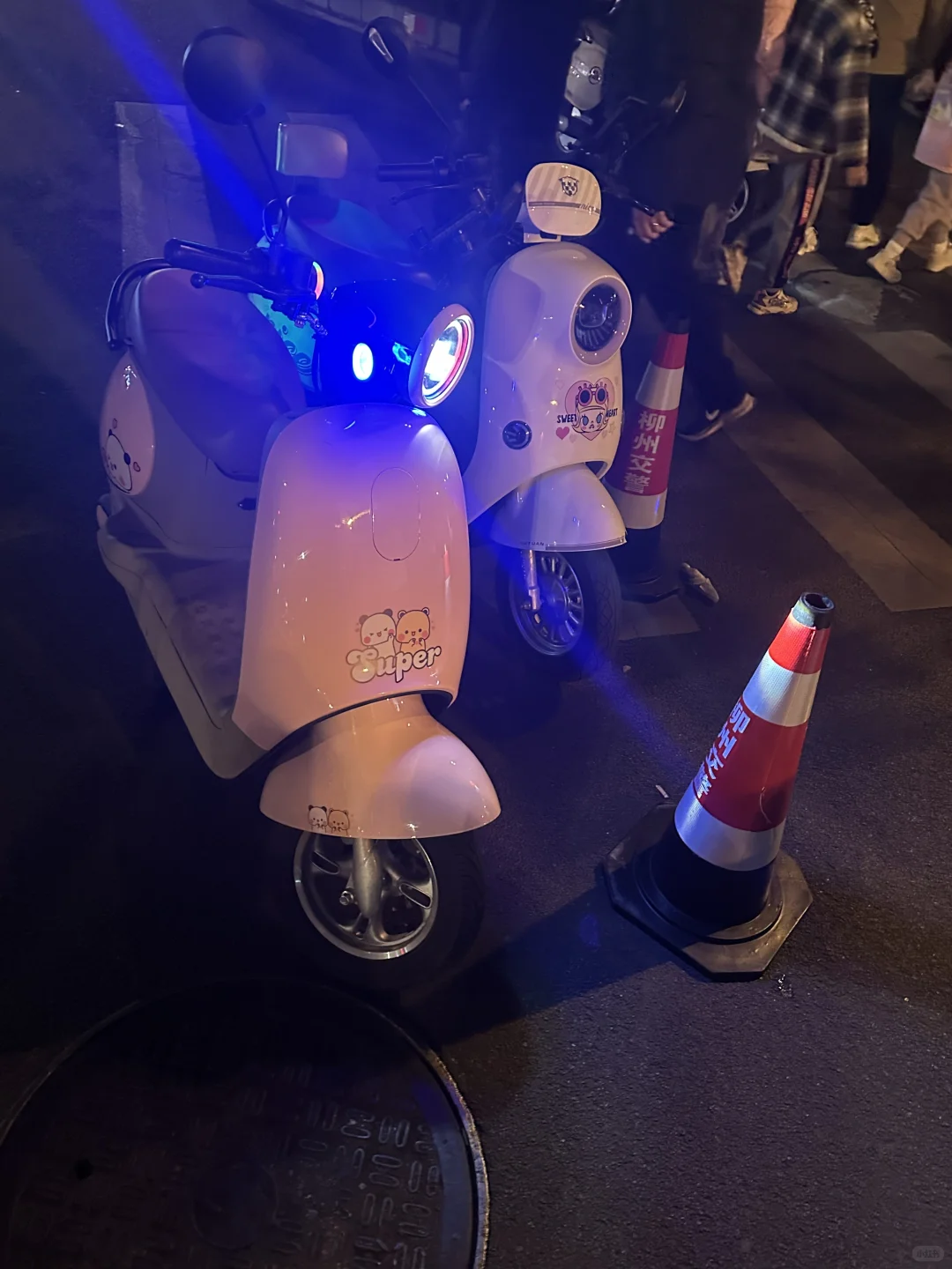 来柳州旅游租电动车能不能载一个人