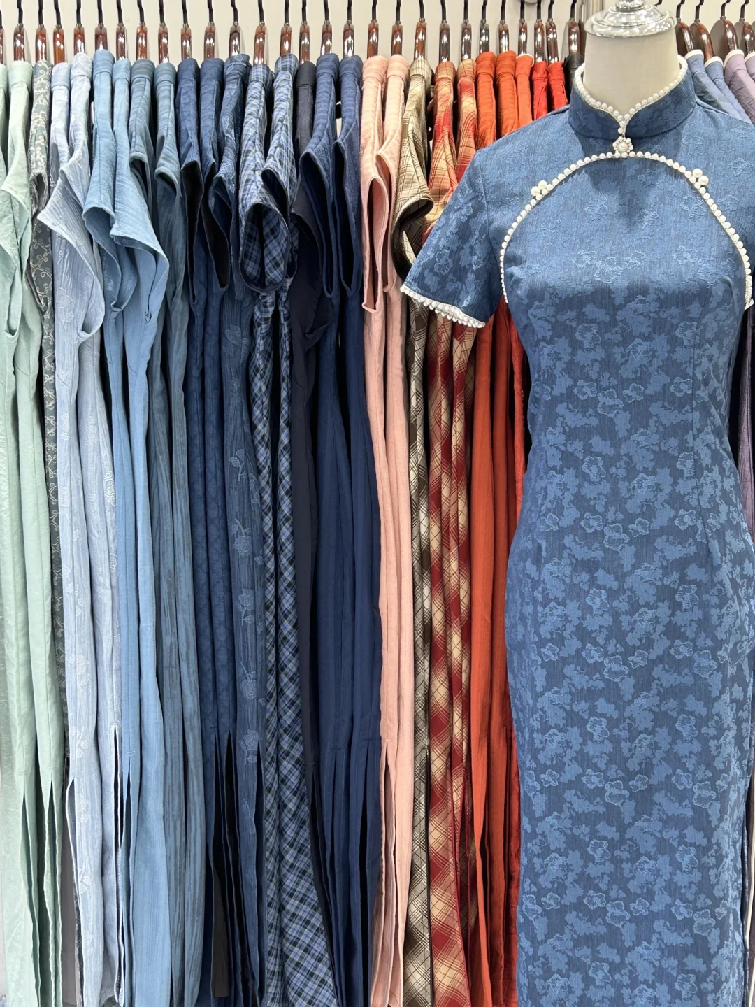 柳州五星街百元旗袍』买啦3️⃣件❗开心