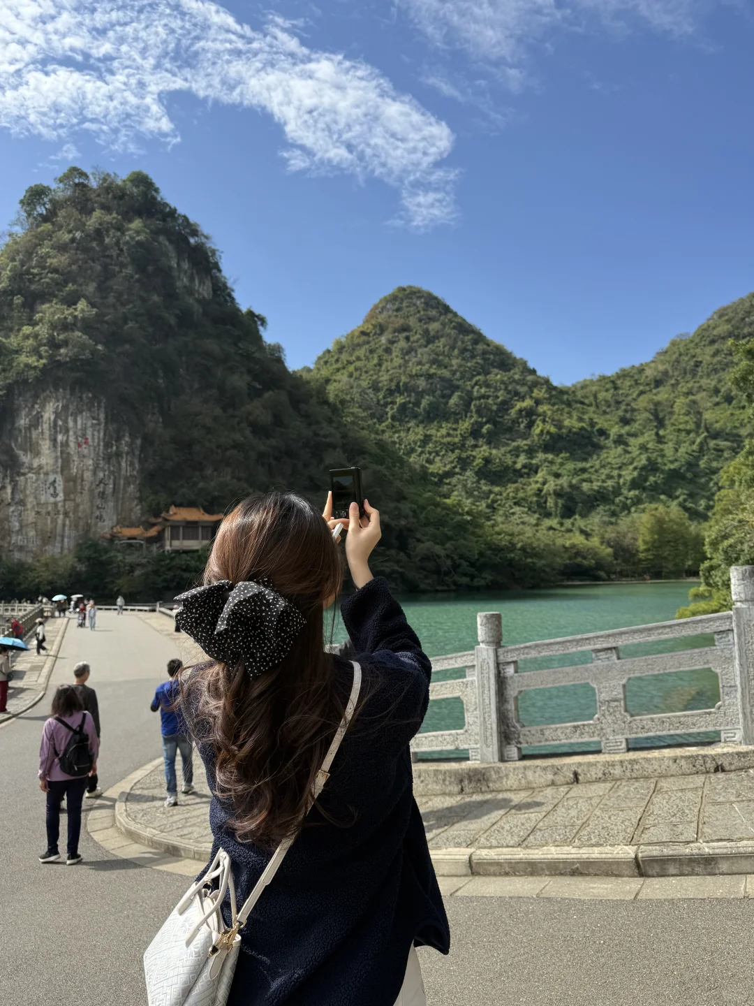 柳州你有龙潭公园就赢了啊