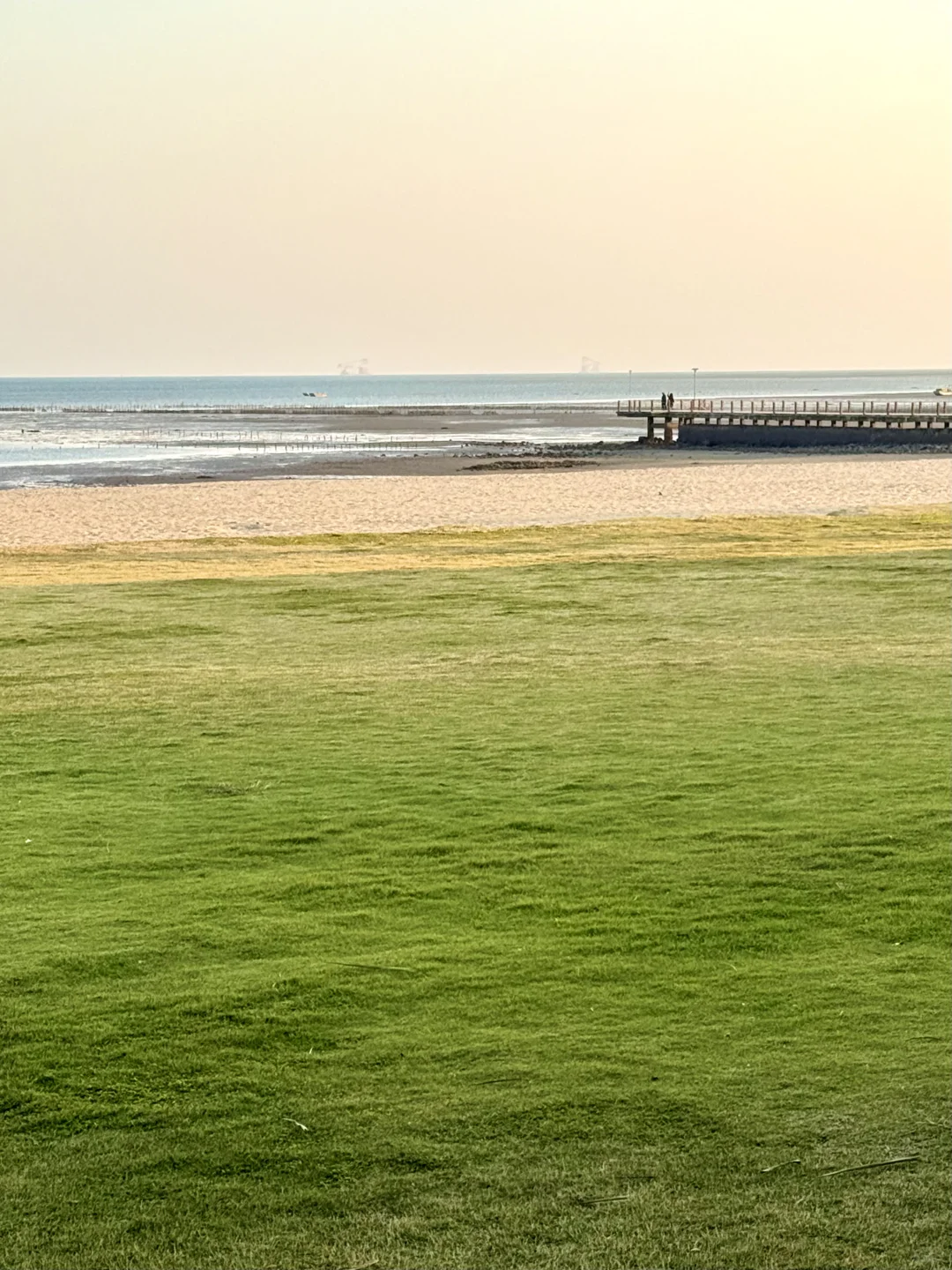 在广西！！🏖️淡季的海边真的美疯了。。。