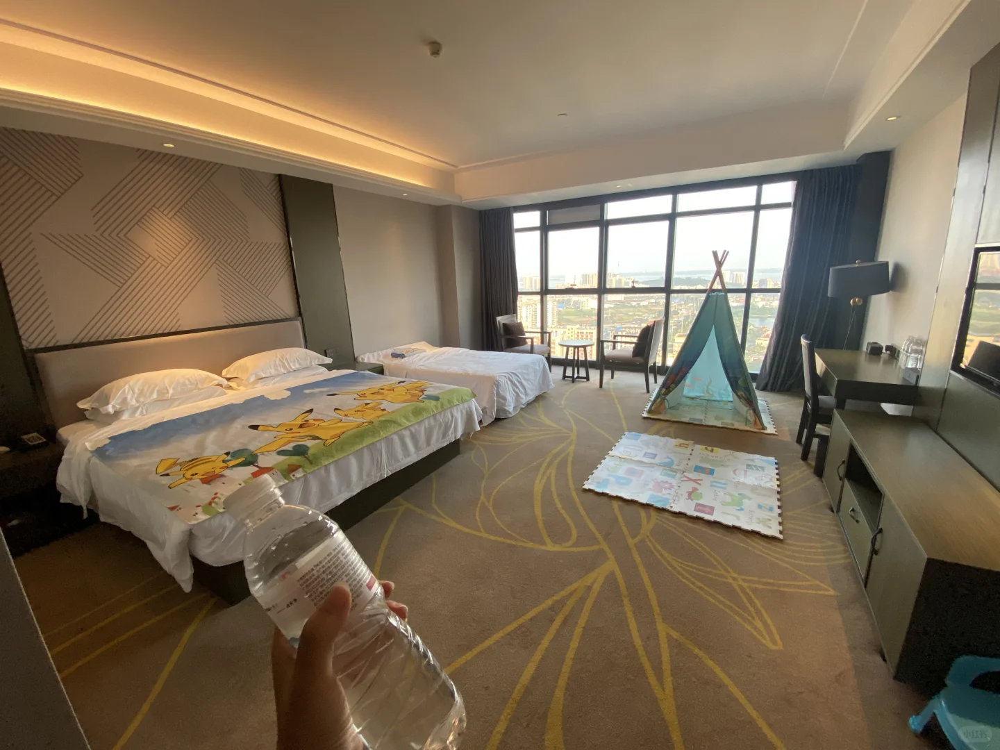 降温预警！躲进22℃防城港暖冬！☀️