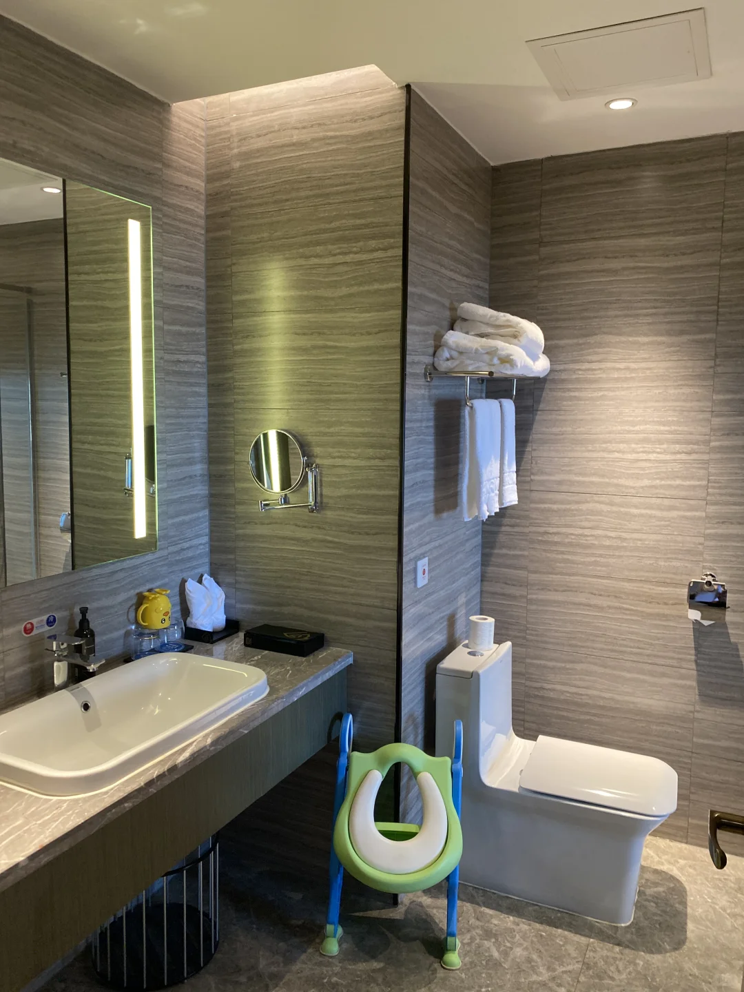 防城港酒店｜走进房间的一刻心情都变好了