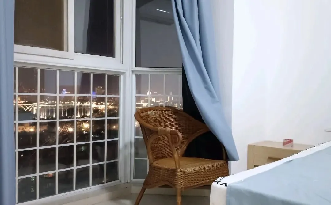 柳州桂中高新区，东城华府电梯两房出租