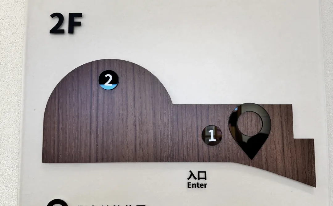 今天南宁市中心这里太可怕了………全是人……