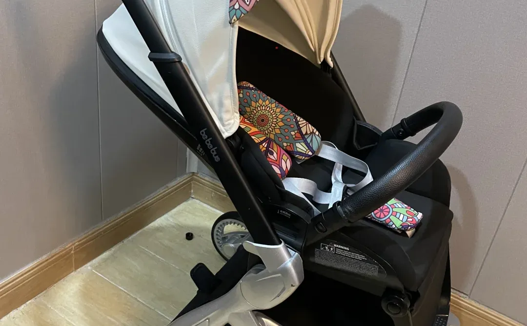 南宁出BeBeBus艺术家婴儿推车