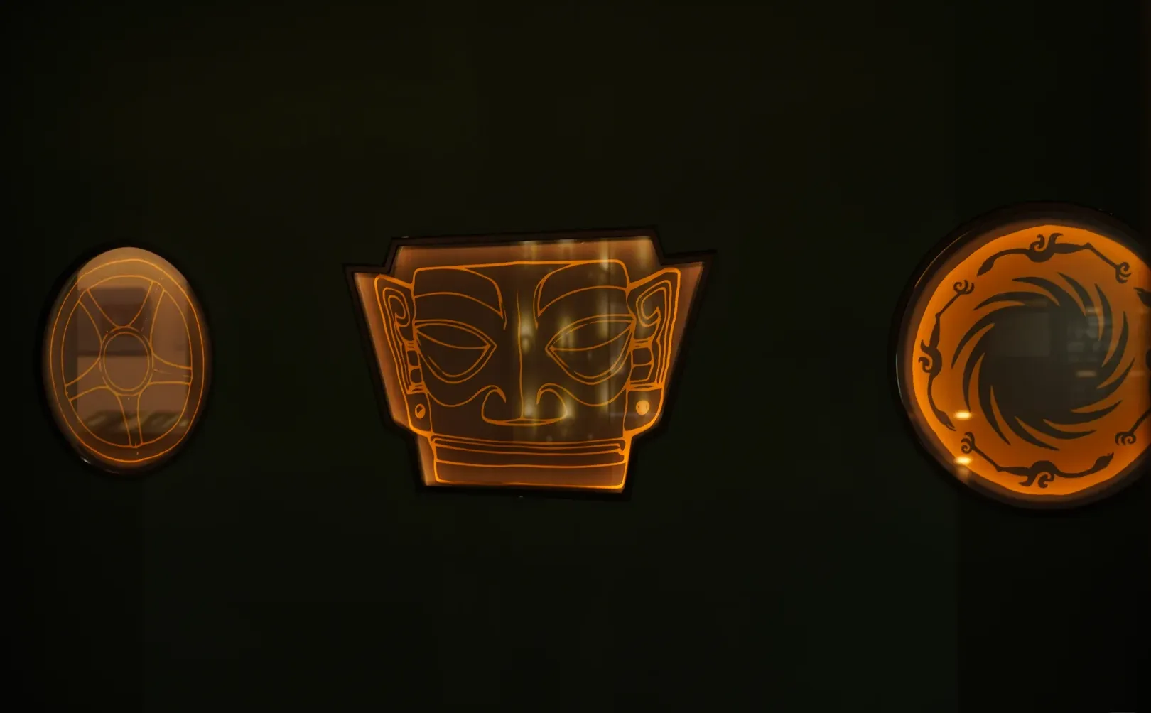 三星堆又来南宁了，这次我站小金面具