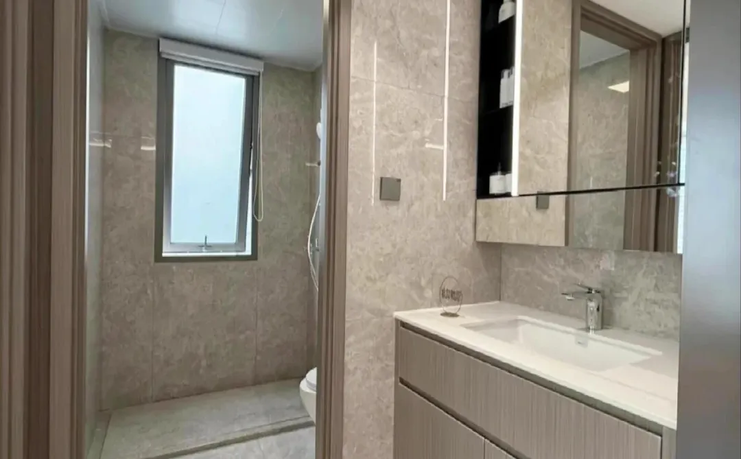 出售南宁53平小户型，总价27万！下楼地铁口