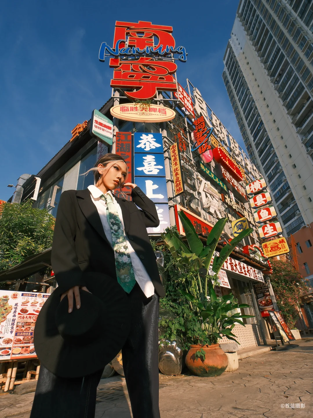 🎪南宁90%的人都和这个鱼缸合过影