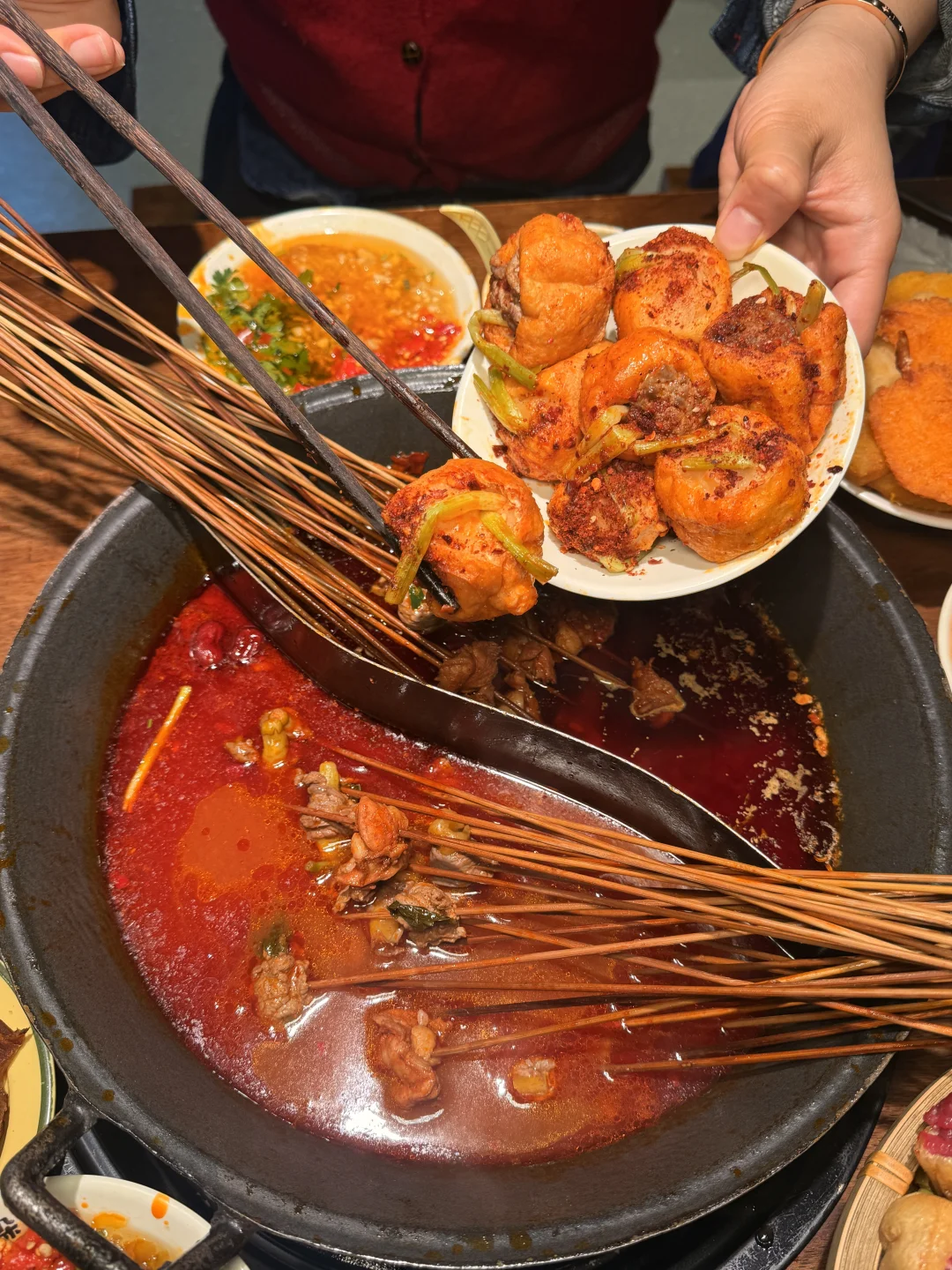 柳州穷鬼全牛串串任吃。。。5分钟吃回本😭😭