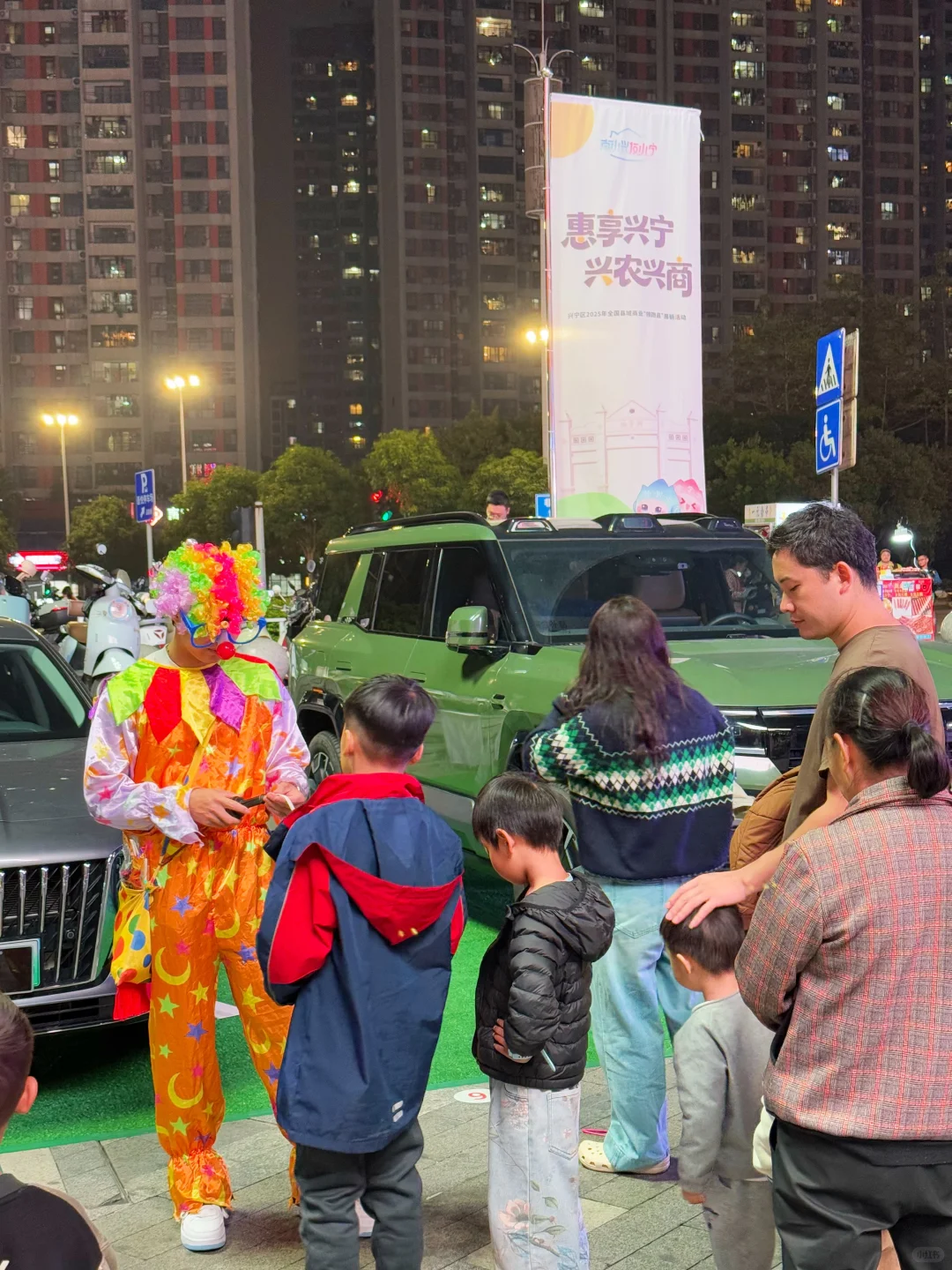 吾悦广场藏了个宝藏展销会！