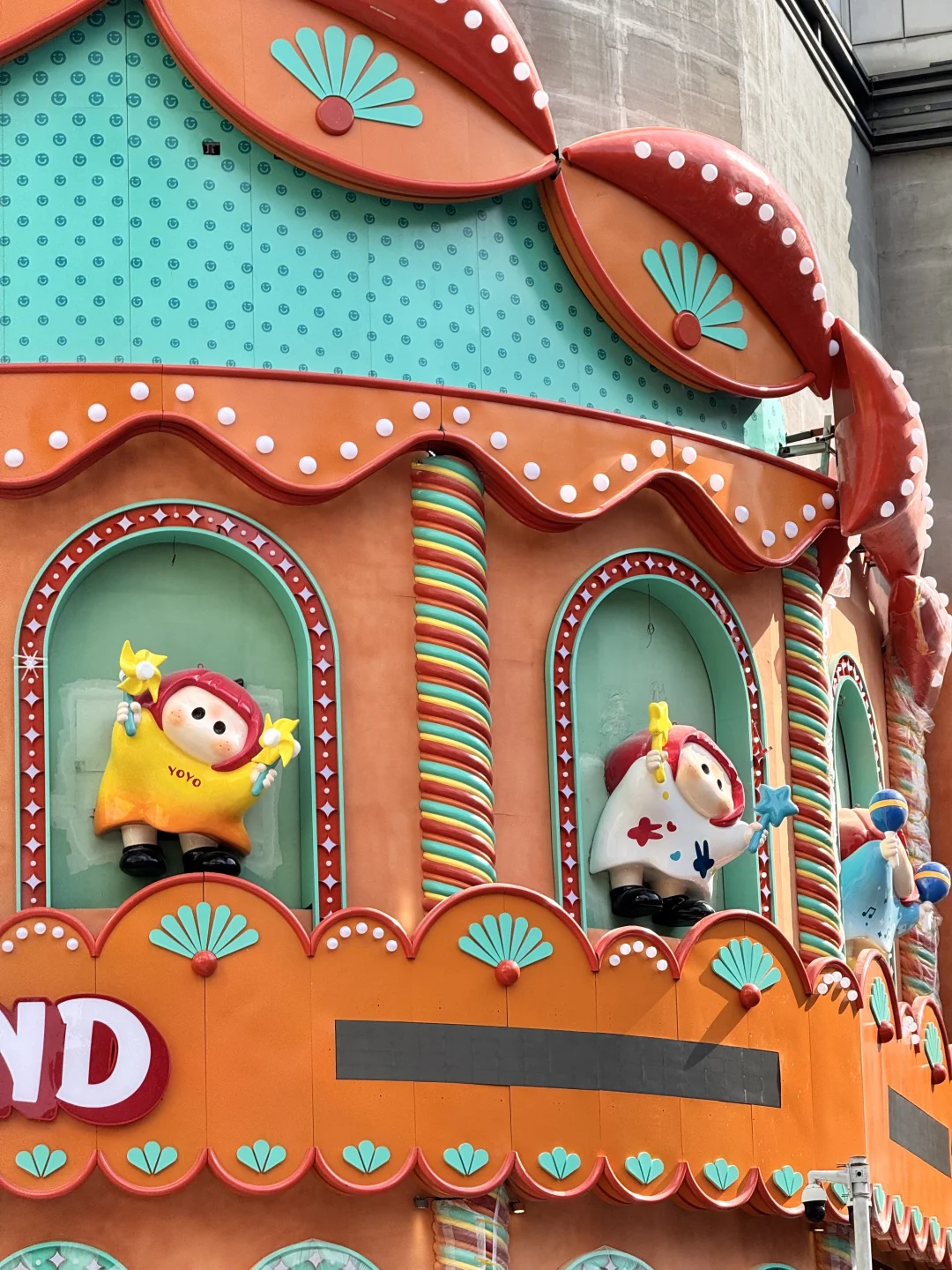 今天南宁市中心这里太可怕了………全是人……