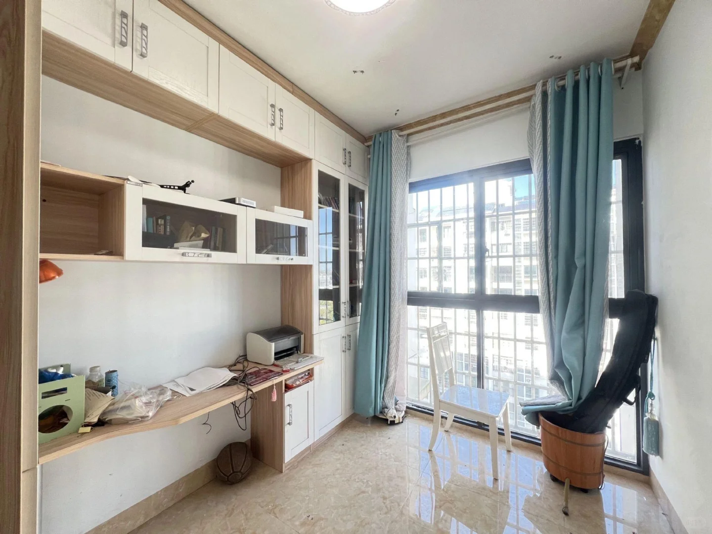 柳州卖房/柳东新区/仁和路/电梯三房