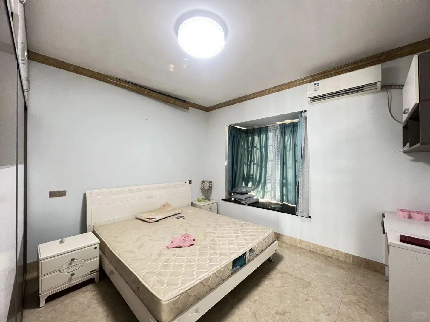 柳州卖房/柳东新区/仁和路/电梯三房