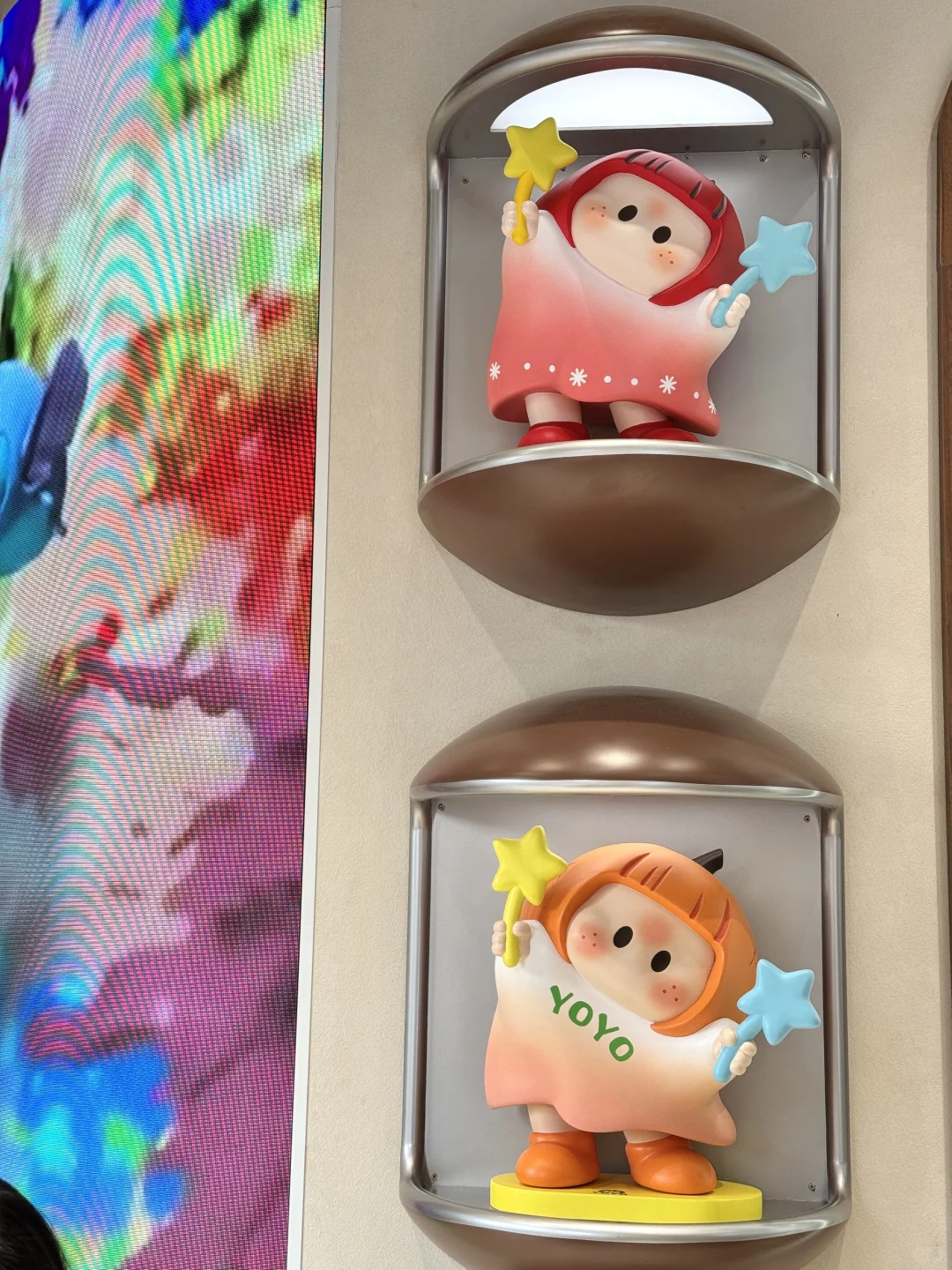 今天南宁市中心这里太可怕了………全是人……