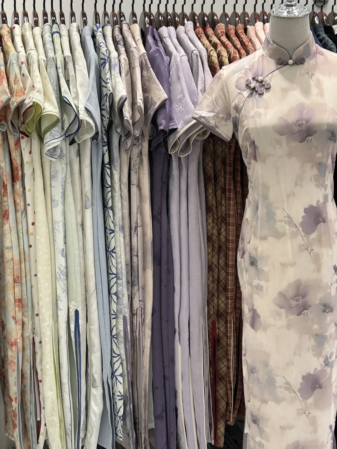 柳州五星街百元旗袍店』买啦3⃣件❗超开心