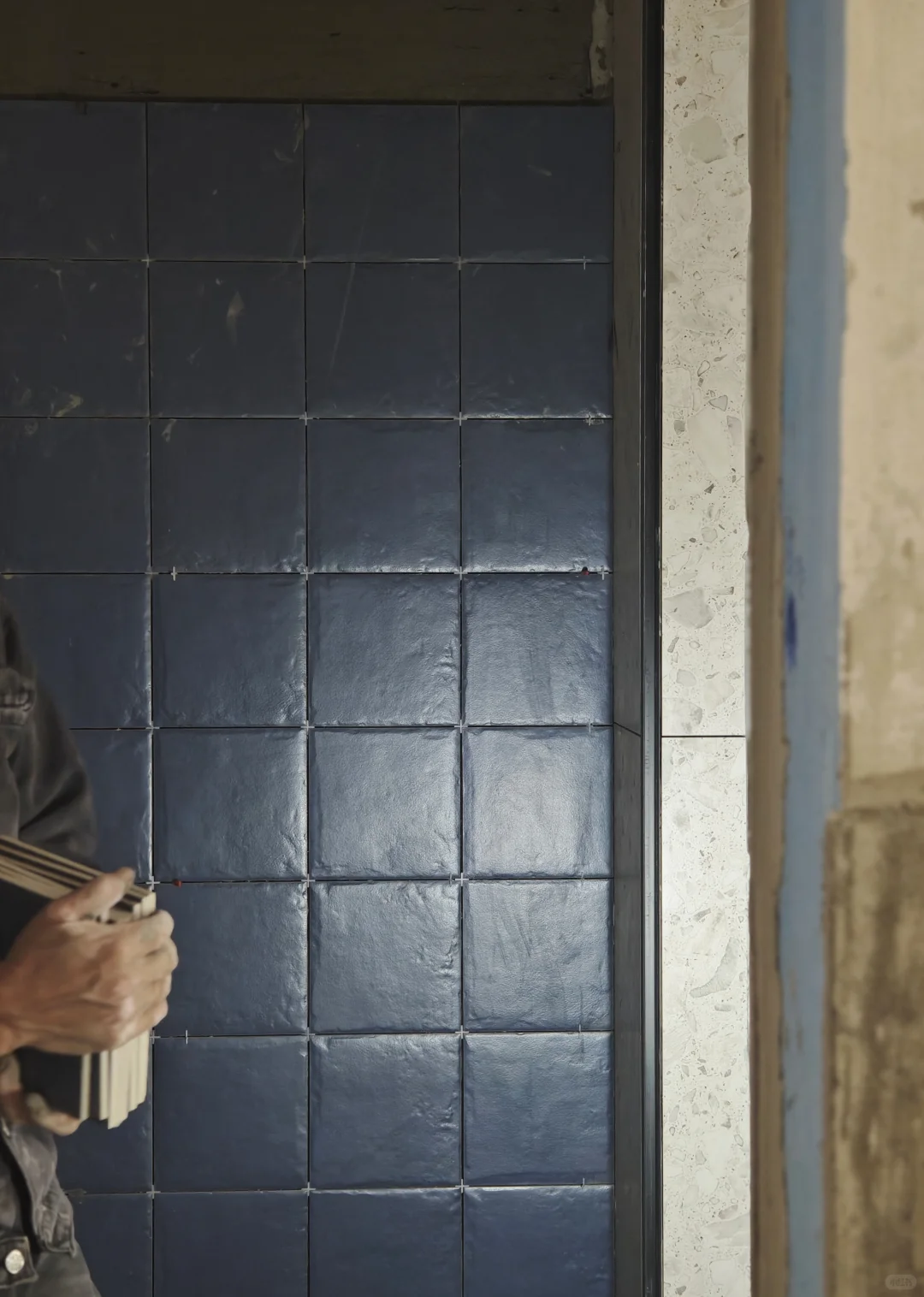 美爆了！柳州滨江郡府｜手工小方砖工地实拍