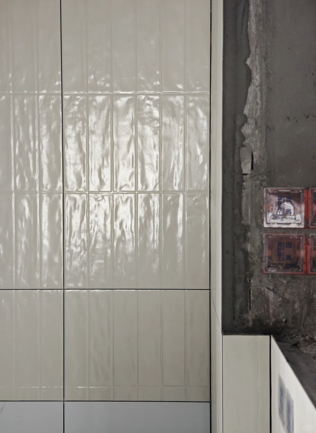 美爆了！柳州滨江郡府｜手工小方砖工地实拍