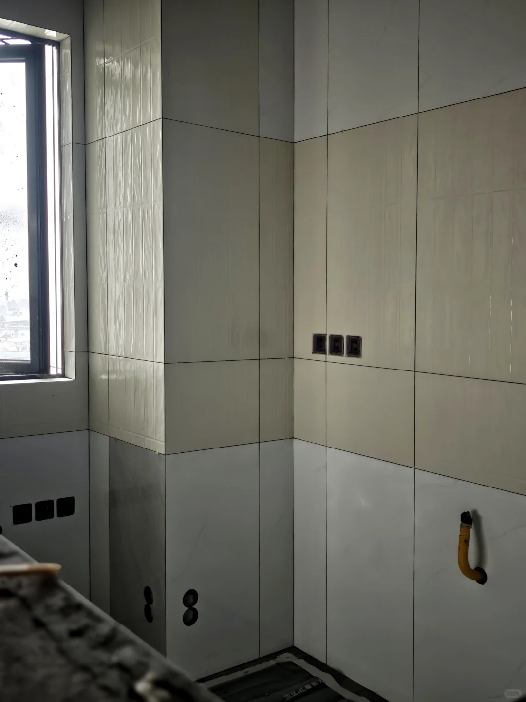 美爆了！柳州滨江郡府｜手工小方砖工地实拍