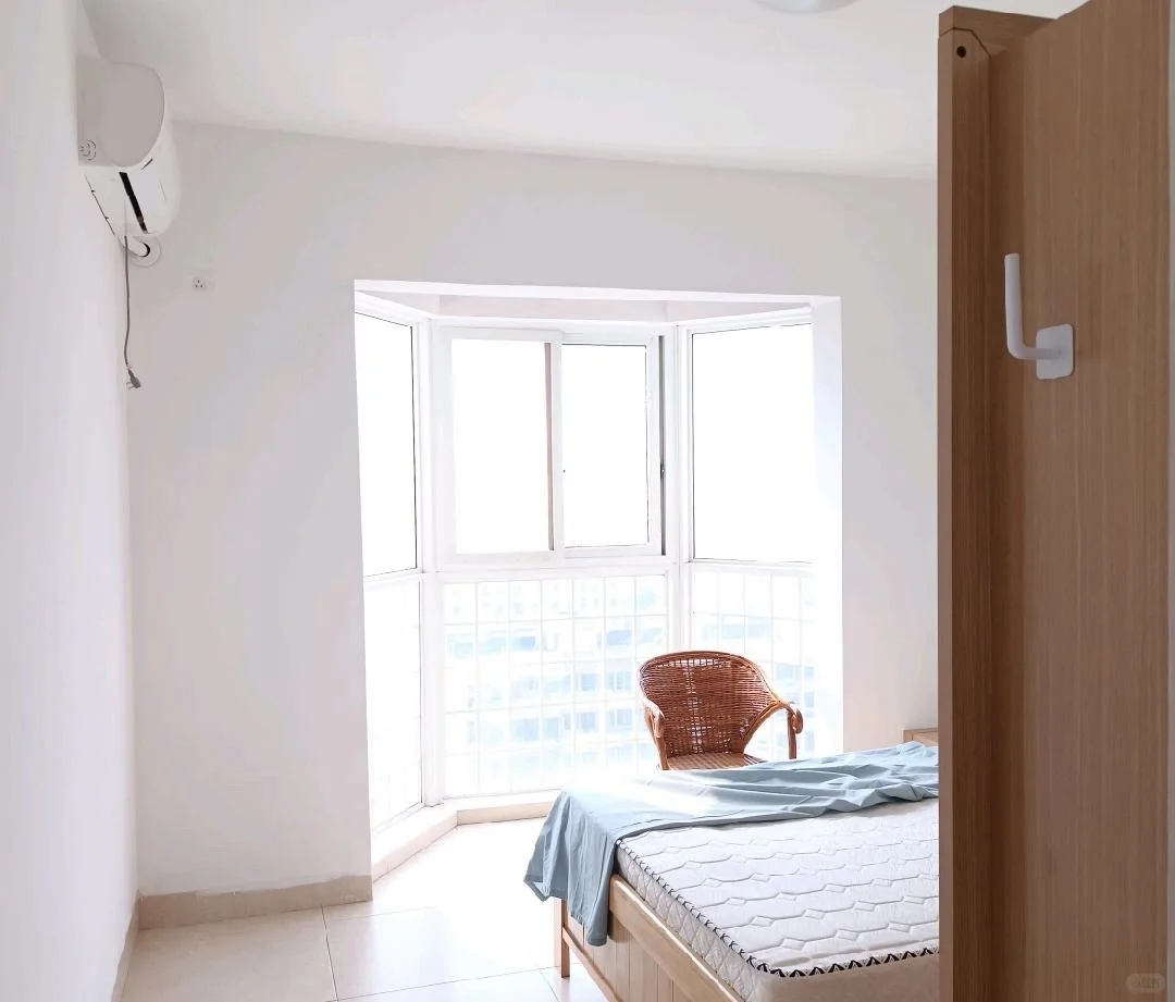 柳州桂中高新区，东城华府电梯两房出租