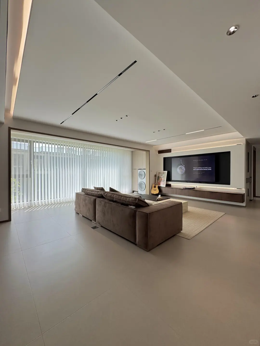 89万拿下，143平洋房一梯一户