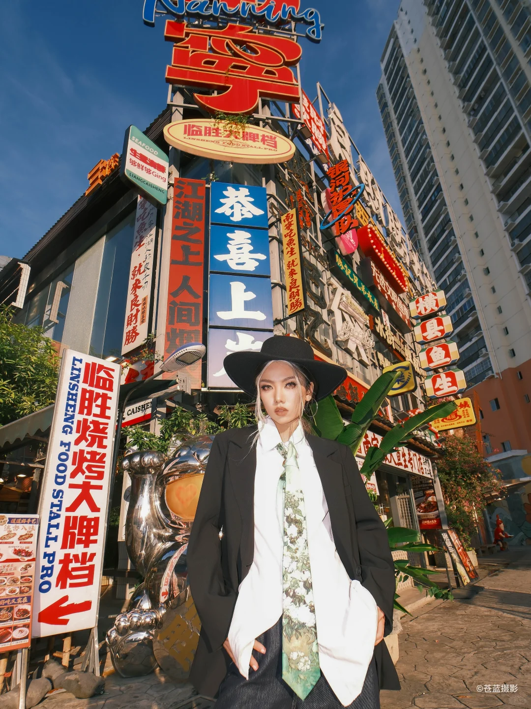 🎪南宁90%的人都和这个鱼缸合过影