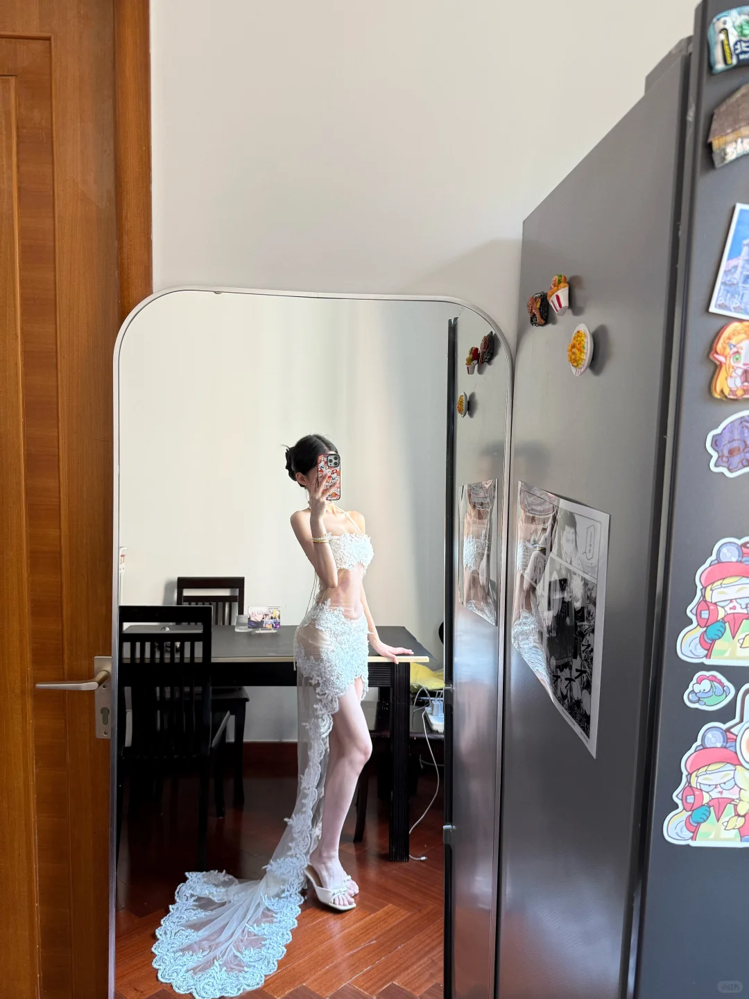 左滑 姐妹们 去海边穿哪条裙子好看啊！！