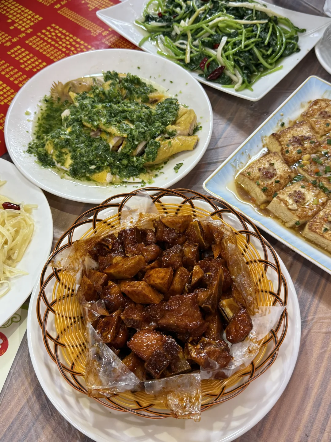 在南宁吃到力竭…（14顿