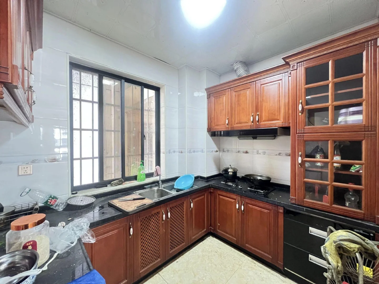 柳州卖房/柳东新区/仁和路/电梯三房