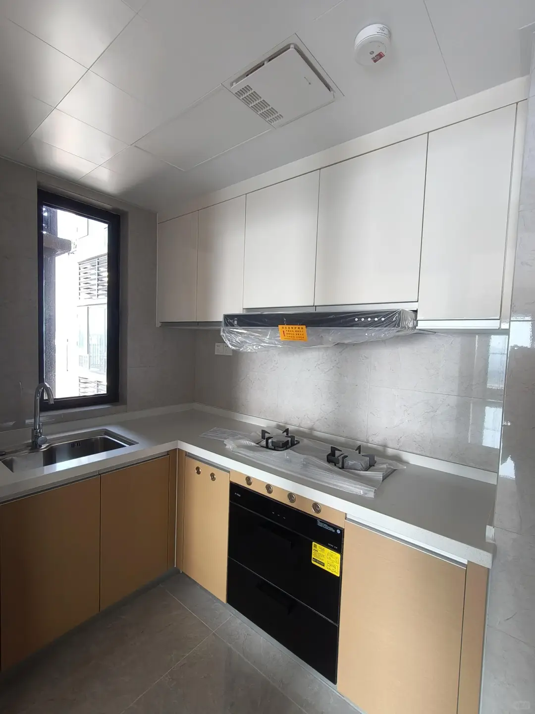 荣和五象院子80平精装3房，总价48万，现房