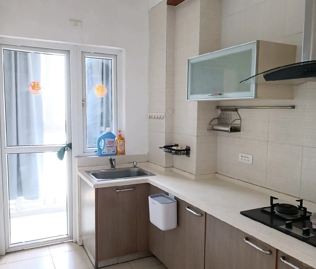 柳州桂中高新区，东城华府电梯两房出租