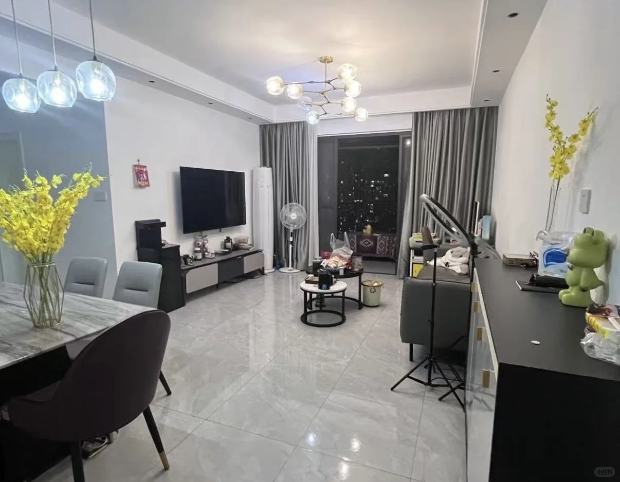 南宁吾悦广场三房两厅～