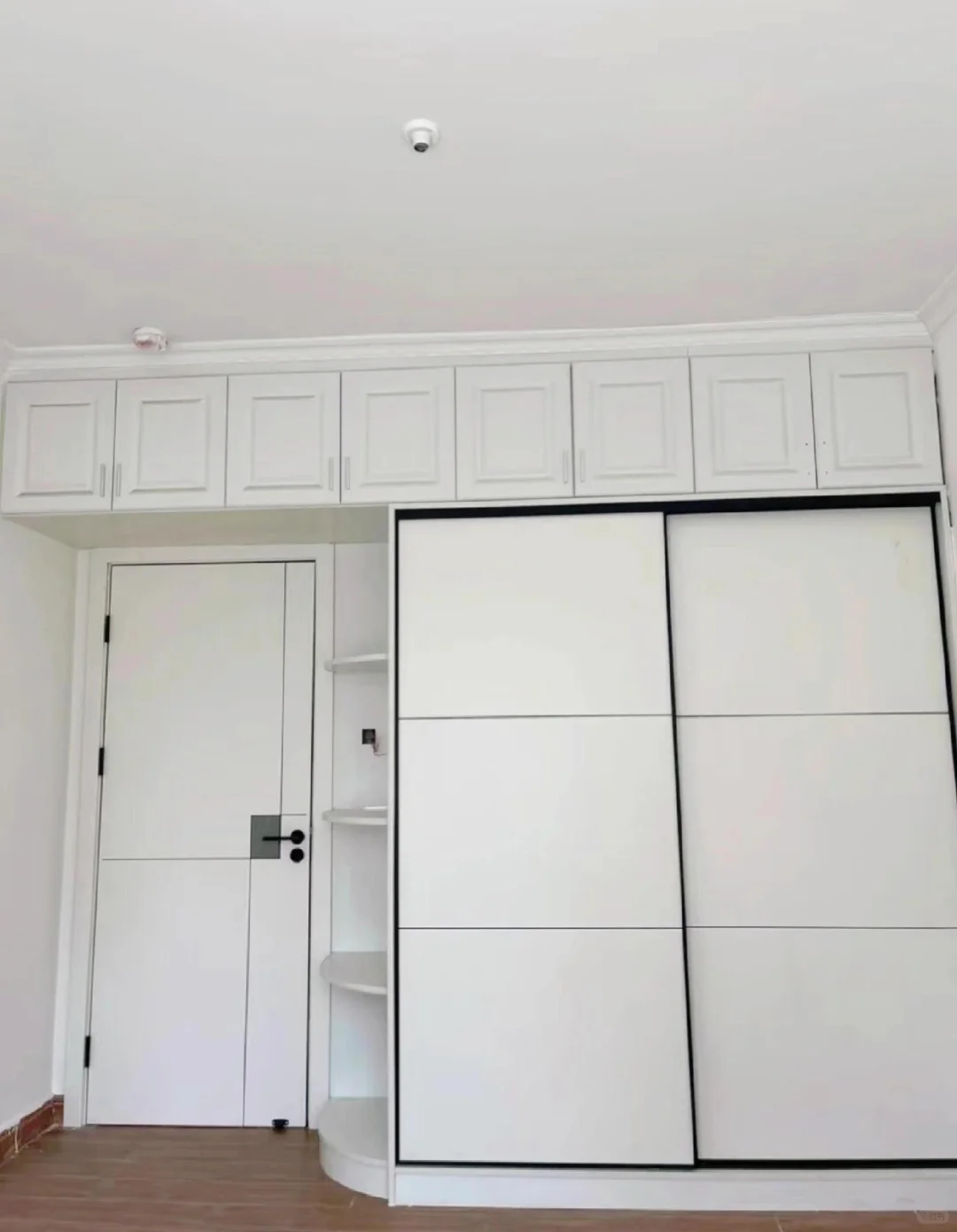 出售南宁53平小户型，总价27万！下楼地铁口