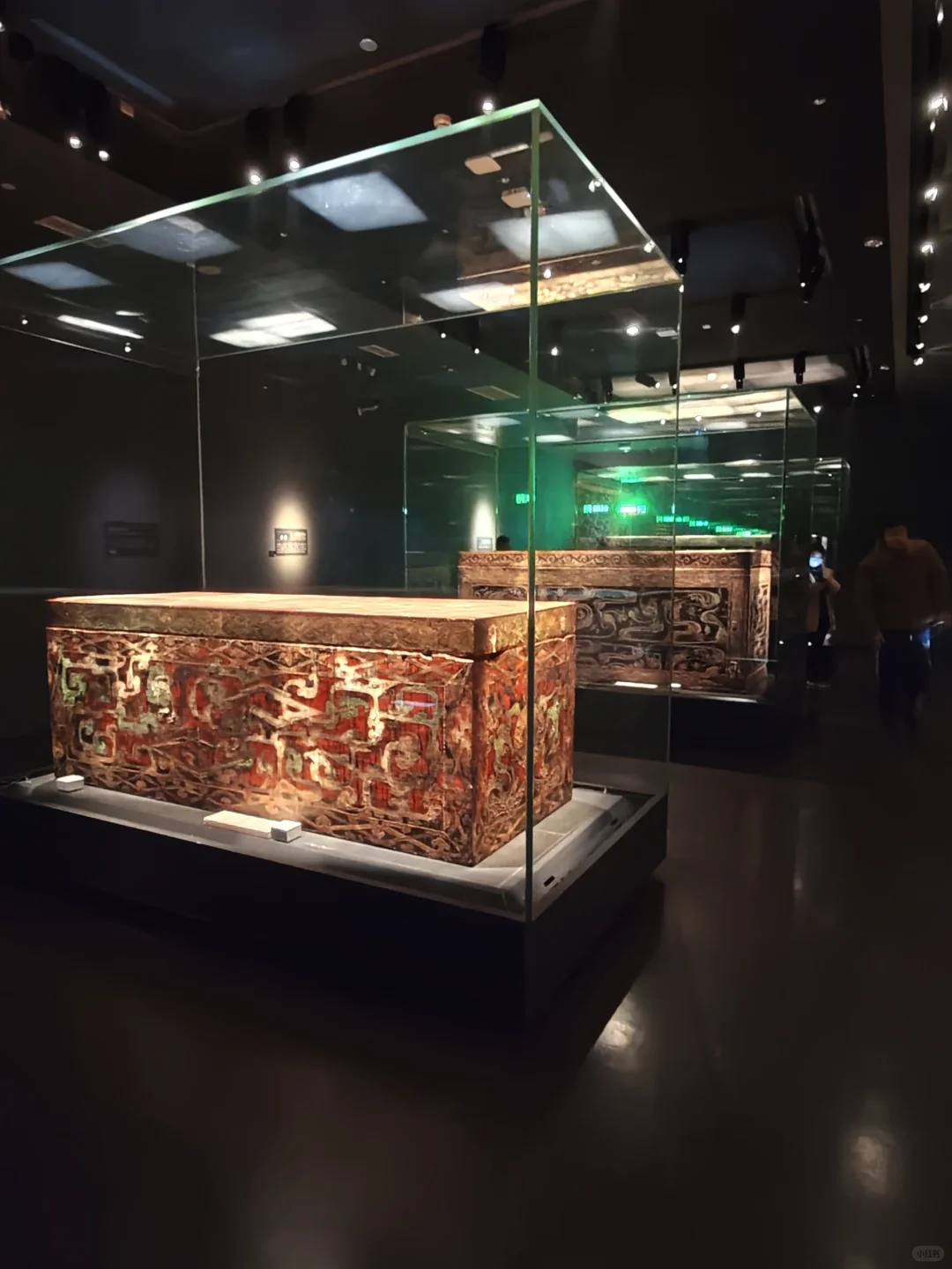 忍着恐惧还是去看了一眼辛追夫人‼️㊙️