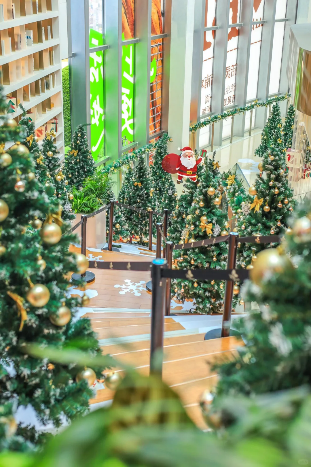 长沙圣诞氛围已拉满🎄人少免费拍不够📷