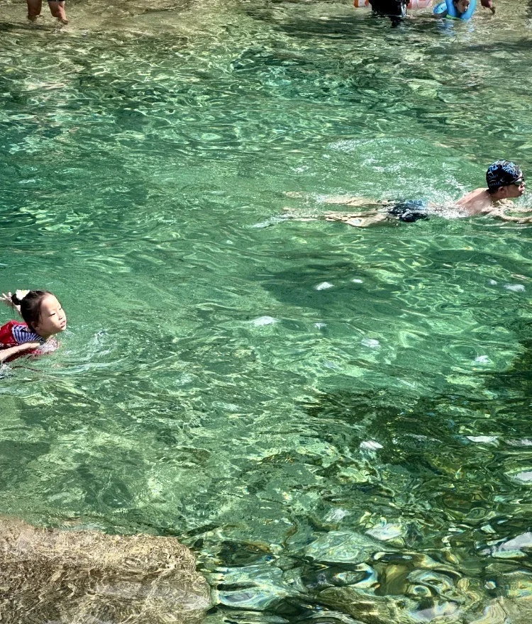 湖南人的“仙本那”｜长沙溯溪💦绝美玻璃水