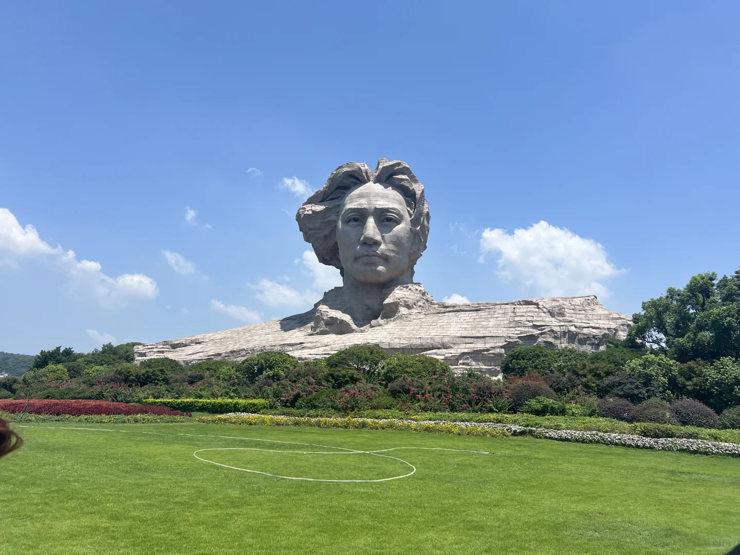 橘子洲头居然是这样的，太美了