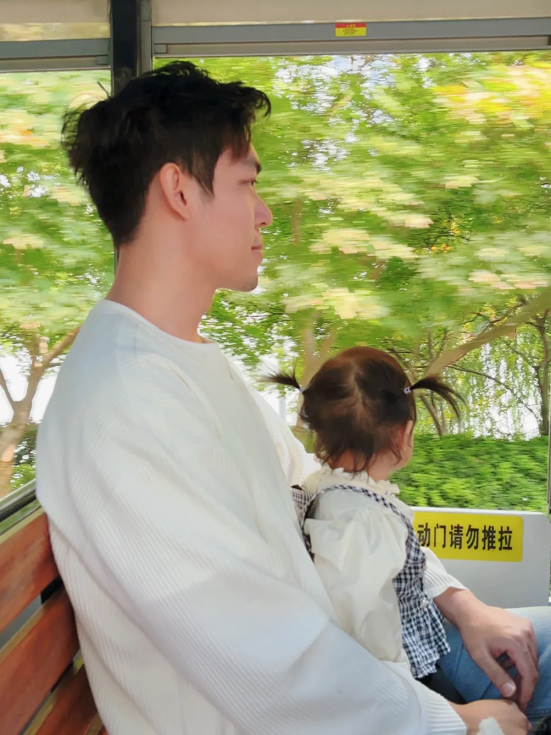 自驾游长沙橘子洲来和毛爷爷合影啦