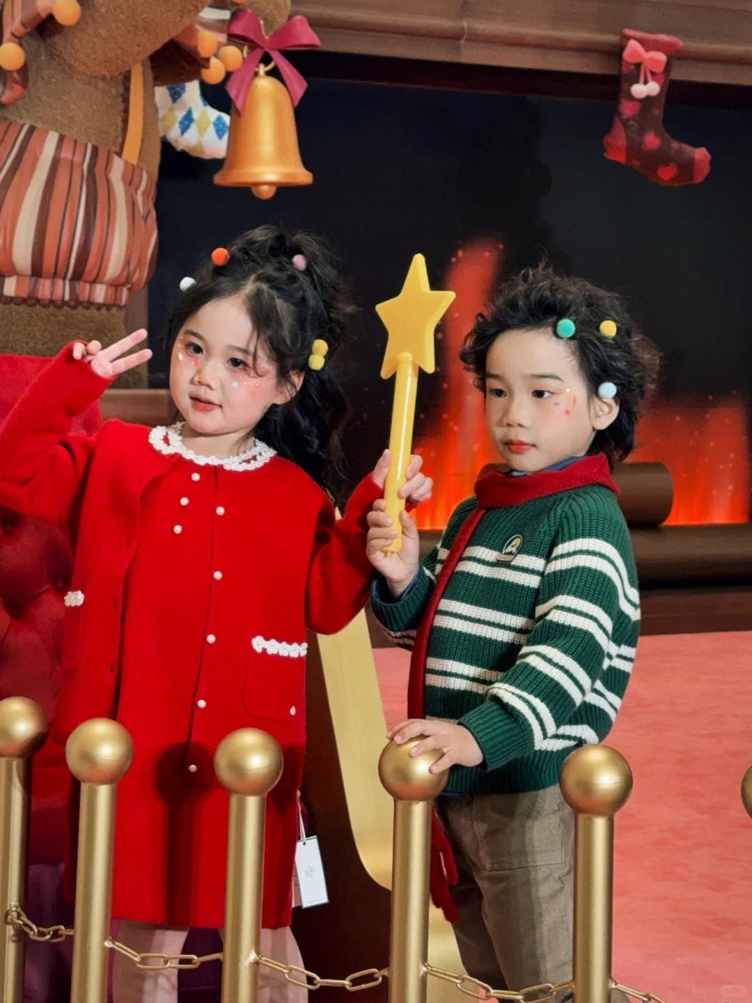 🎄被萌化了！长沙IFS惊现圣诞小熊王国