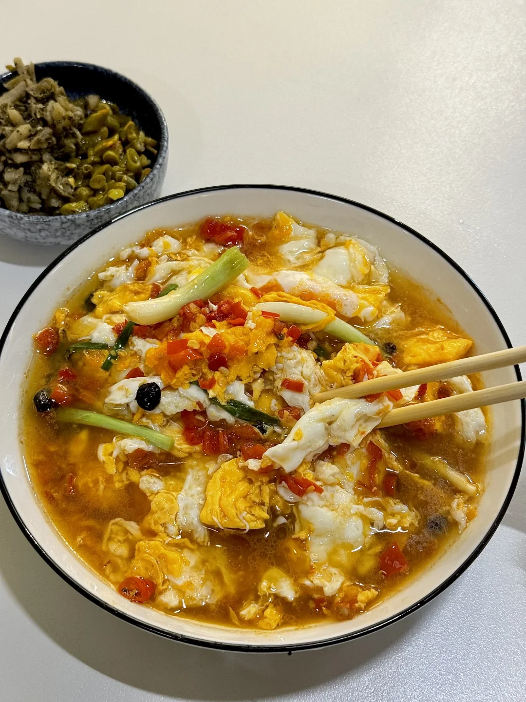 应该是上海z正宗的长沙米粉了。。